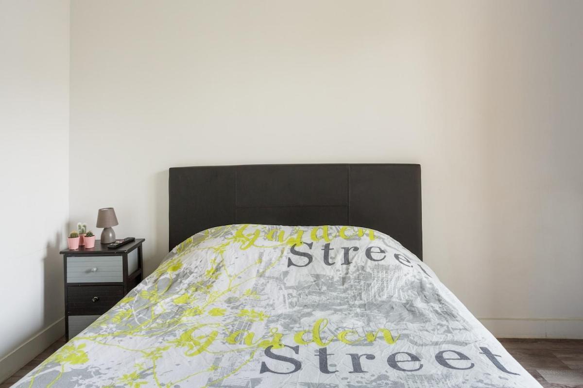 L'Escapade Parisienne Apartment Aulnay-sous-Bois Bagian luar foto